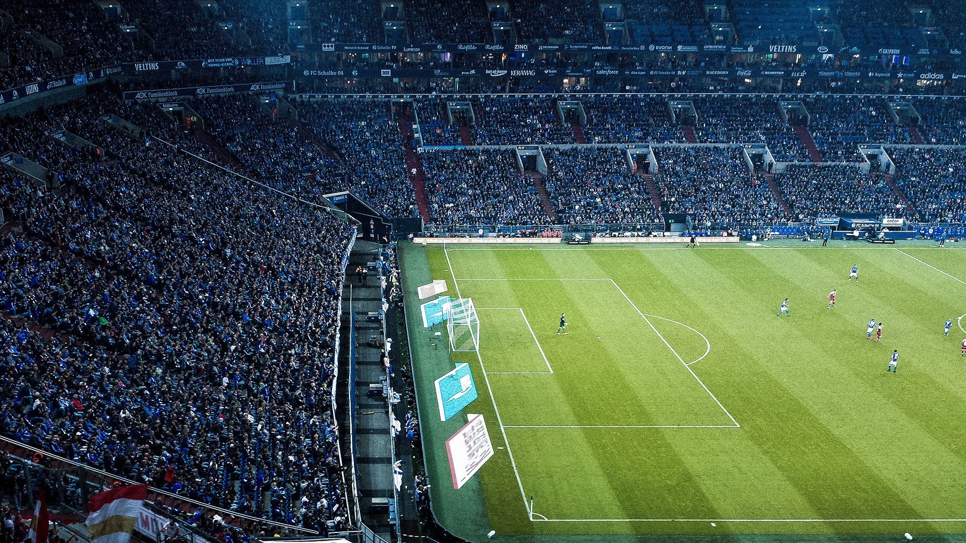 莱万多夫斯基新星锐不可当表现突出，德国队前途光明！热度持续攀升