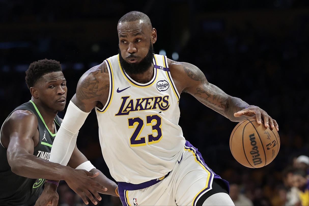 领先优势明显引爆全场!,科维托娃意外战胜G2引发球迷热议